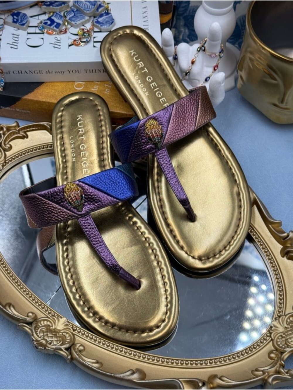 🆕 KURT GEIGER LONDON 🧿 NWOB Kensington T-Bar Sandal, Metallic Rainbow, Sz US 7